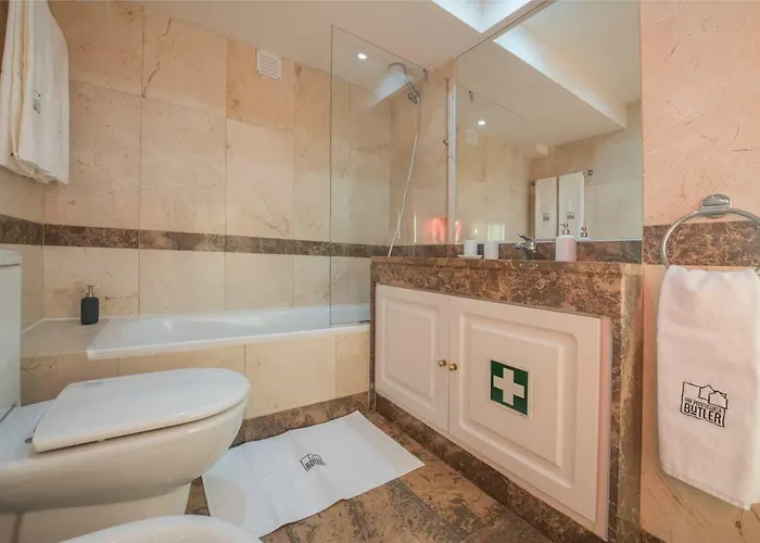 Saldanha Executive By The Portuguese Butler * Lisboa